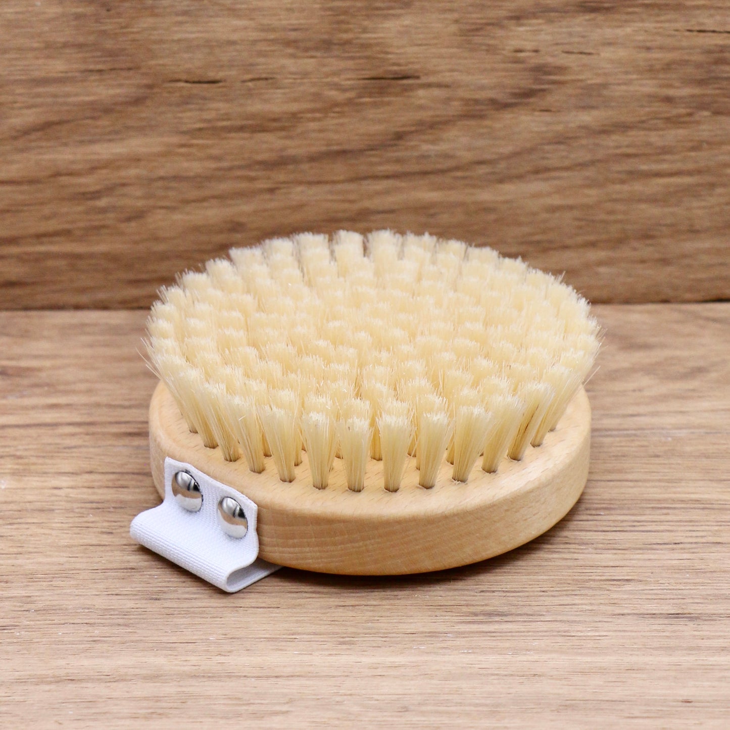 Brosse de massage ronde corporel en soie - Anaé
