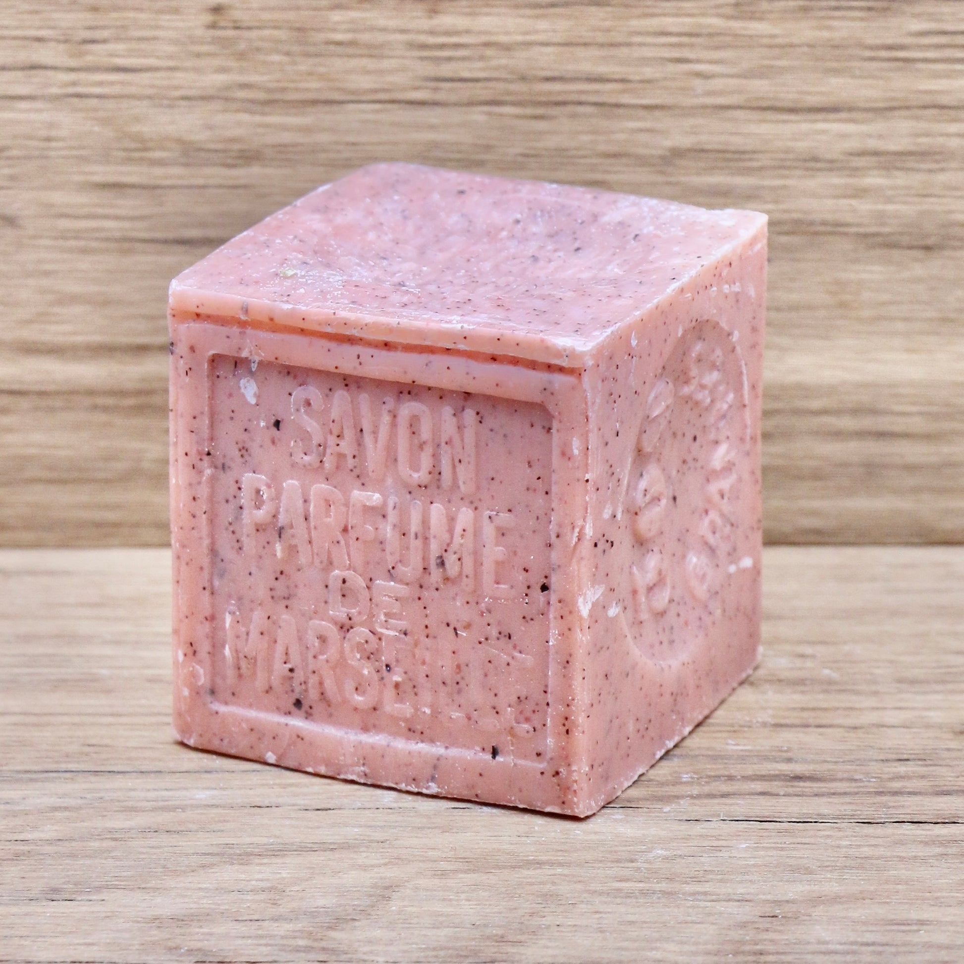 Savon de Marseille Noyaux d'Abricot 300g - Savonnerie le Sérail